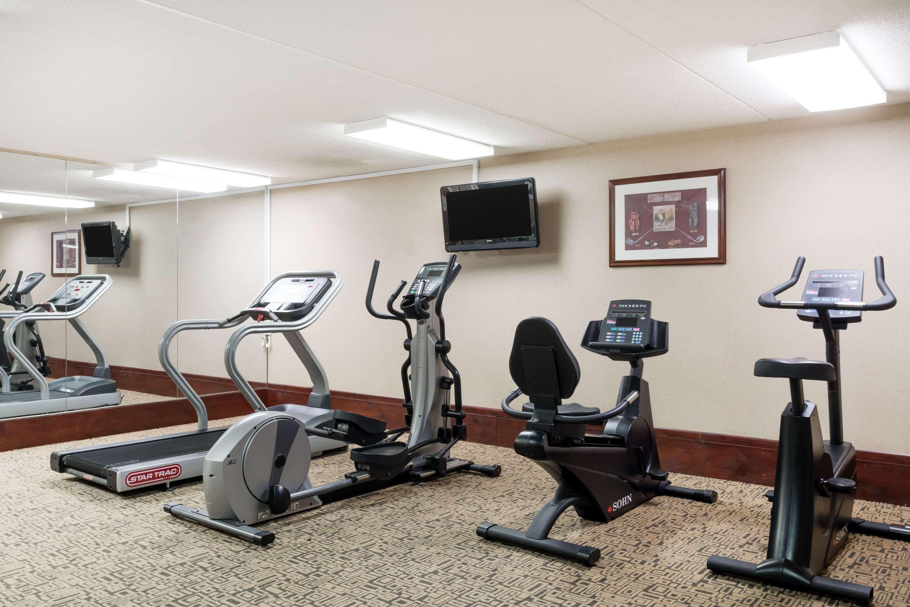 Baymont By Wyndham Clarksville Northeast Экстерьер фото
