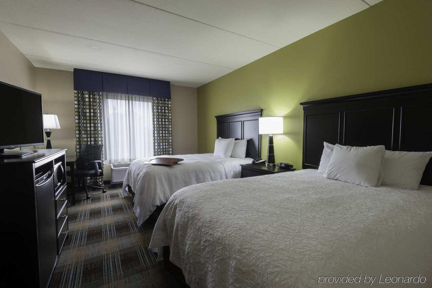 Baymont By Wyndham Clarksville Northeast Экстерьер фото